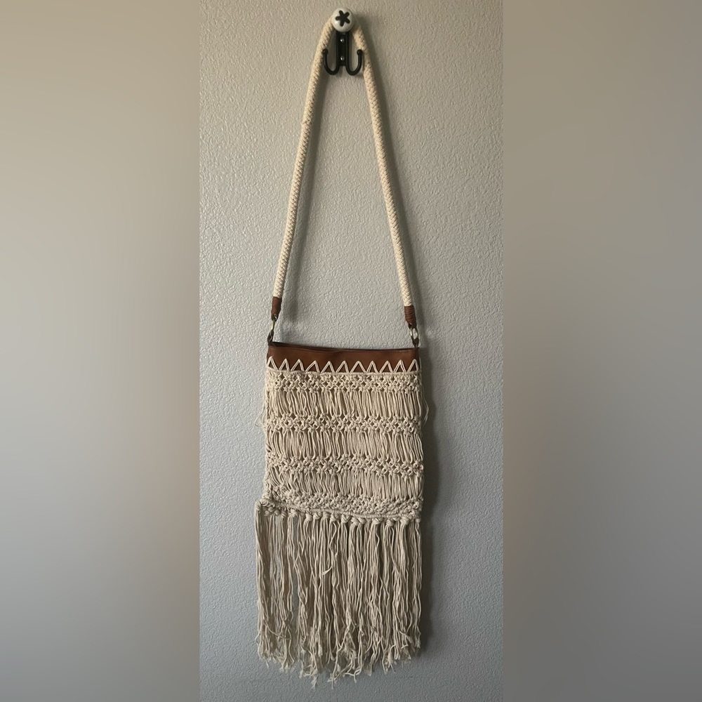 Mossimo Boho shoulder purse